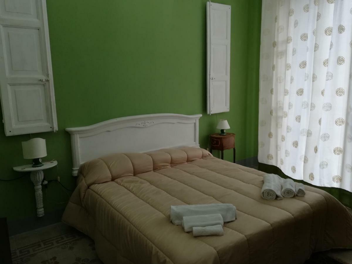 Casa In Palazzo Graffeo Erika Apartman Palermo Kültér fotó